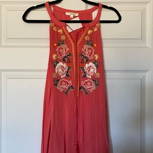 NWT Embroidered boutique tank (Size Small)